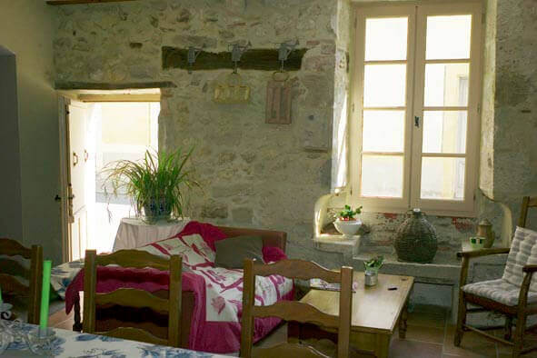 Gîte à Uzeste sud Gironde (proche langon, bazas, villandraut) Gîte à Uzeste sud Gironde (proche langon, bazas, villandraut)